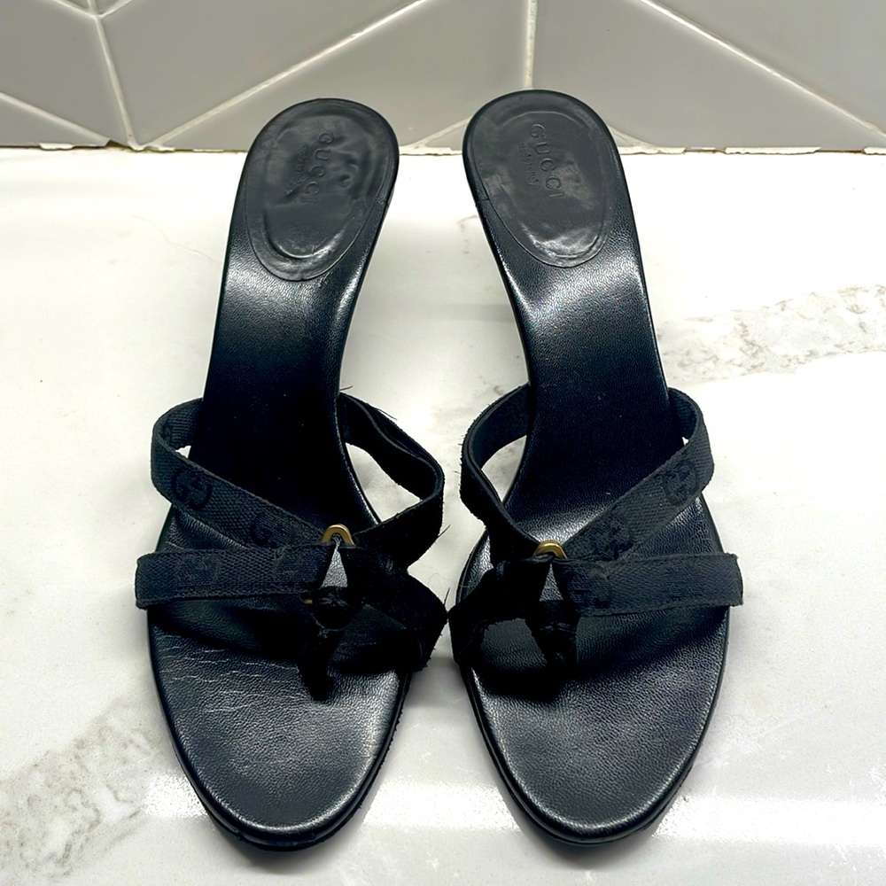 Elegant Black Vintage Gucci Guccisima Women's Heels